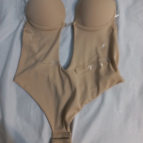 Butt Lifting Tummy Control Shapewear Bodysuit - Picture 1 of 3